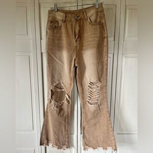 Wide leg distressed jeans